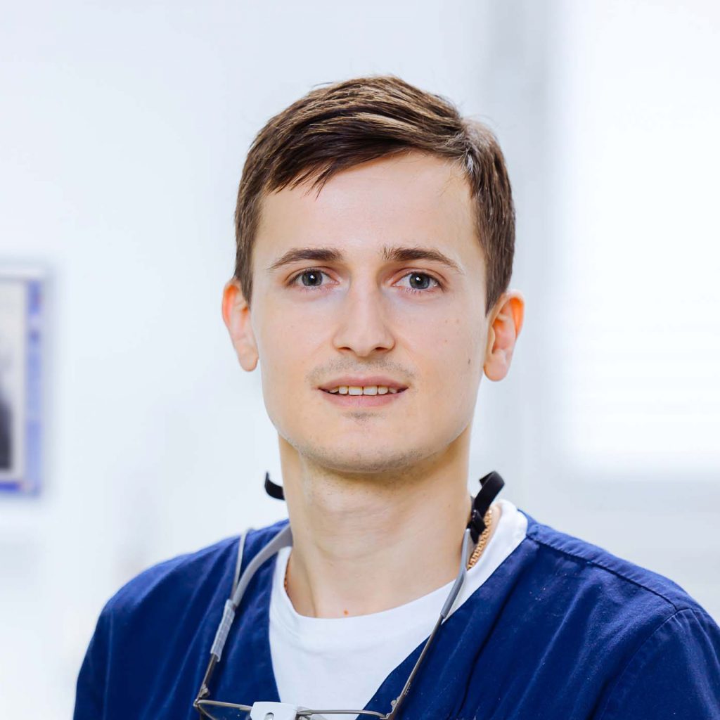 Zahnarztpraxis in Nürnberg: Dr. Tanurcov | Ästhetische Zahnmedizin